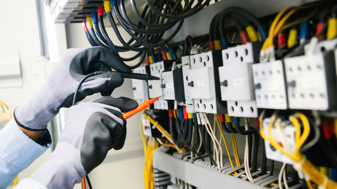 Electrics (4)